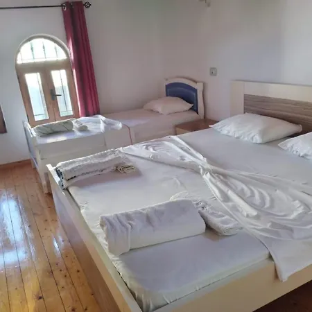 Brick House Ksamil