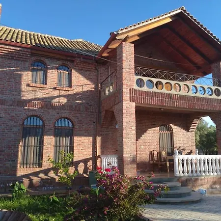 Guest house Brick House Ksamil