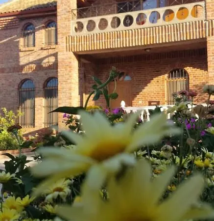 Brick House * Ksamil
