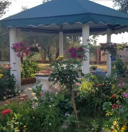Brick House Guest house *